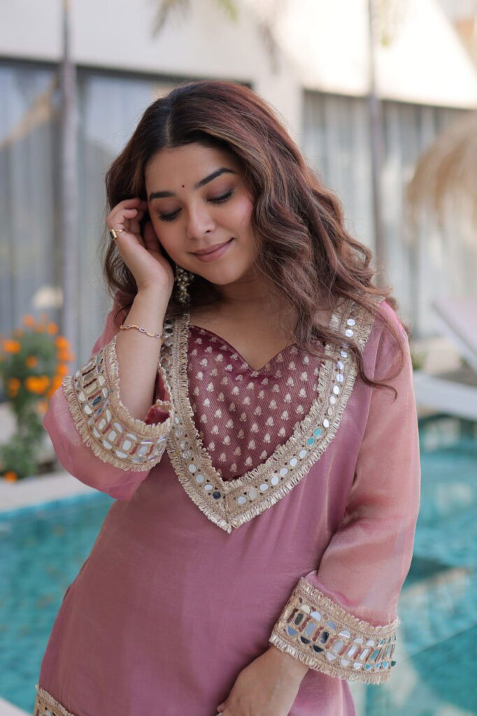 Launching Lw 9319 Salsa Mirror Top And Bottom With Batwa Collection Wholesale 2026