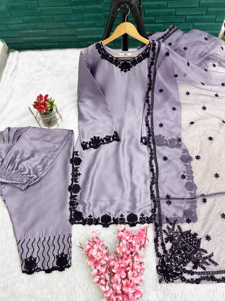 Stylish Luxury Pret 1525 Tunic Stylist & Pant Collection Wholesale 2026