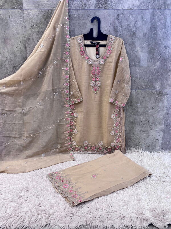 Buy Hoor Tex HF 456 A to D Chinon Pakistani Suit Collection Wholesale 2026