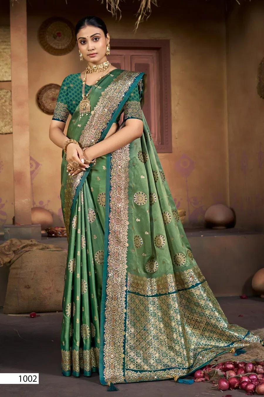 Latest Saroj Sandalwood Satin Saroski Vol 1 Rich Pallu Silk Saree Collection Wholesale 2026