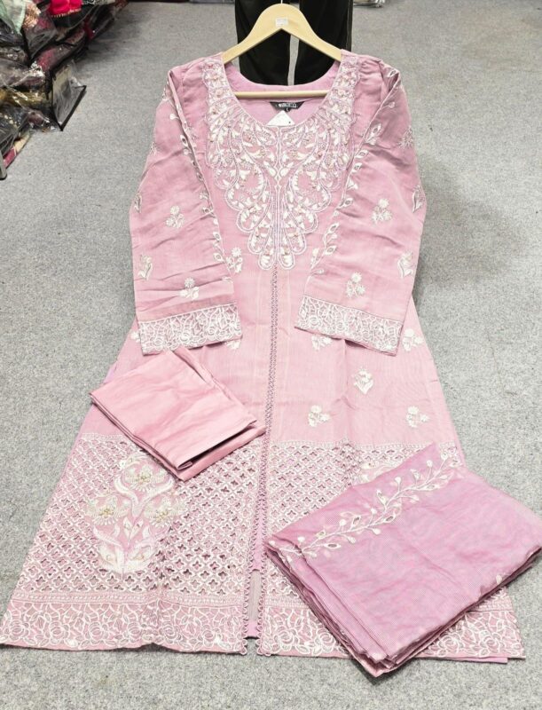 Launching Luxury Pret Lpc 1377 Designer Embroidered Tunic Cigarette Pants With Dupatta Collection Wholesale 2026