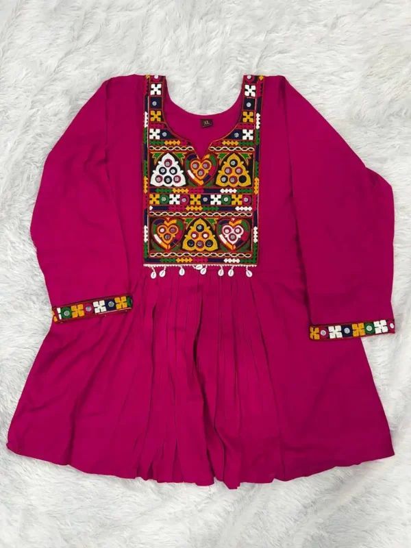 Buy SS2016 Vol 08 Women Short Top Wholesale Market Surat Wholesale 2026