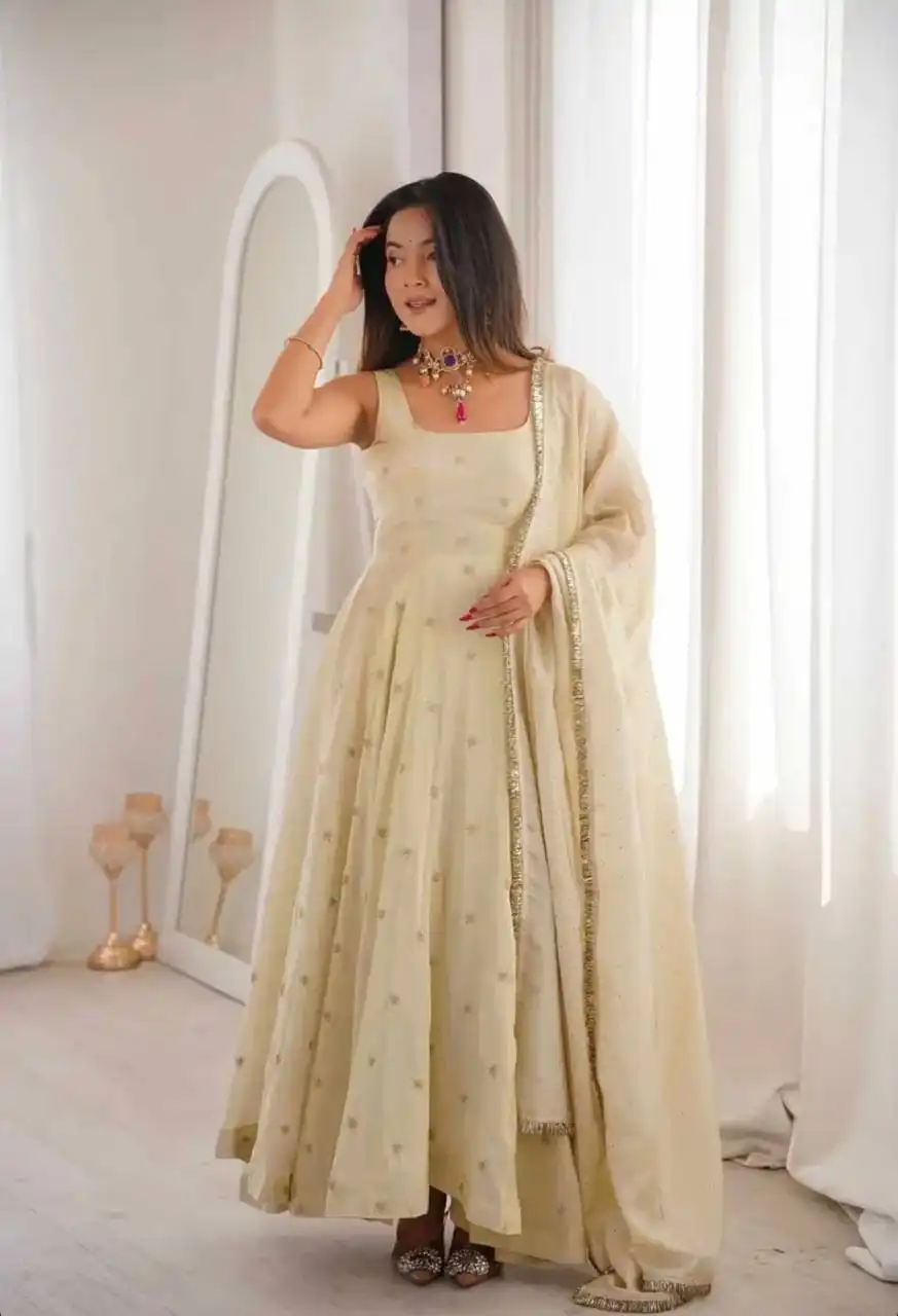 Sabina 5325 Readymade Dress Wholesale Market
