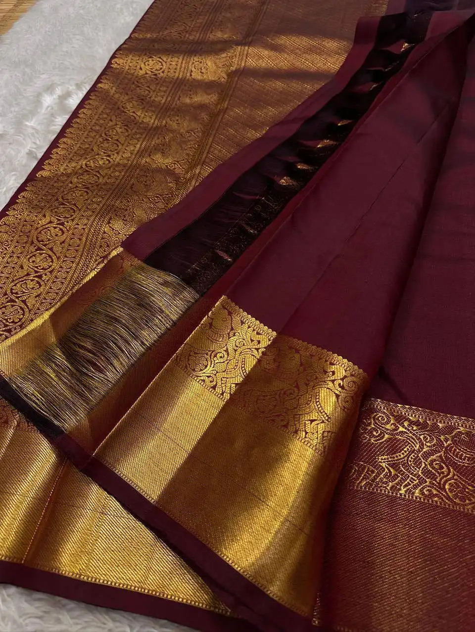 Latest Laxmi 991 Best Banarasi Saree Manufacturers in Surat Wholesale 2026