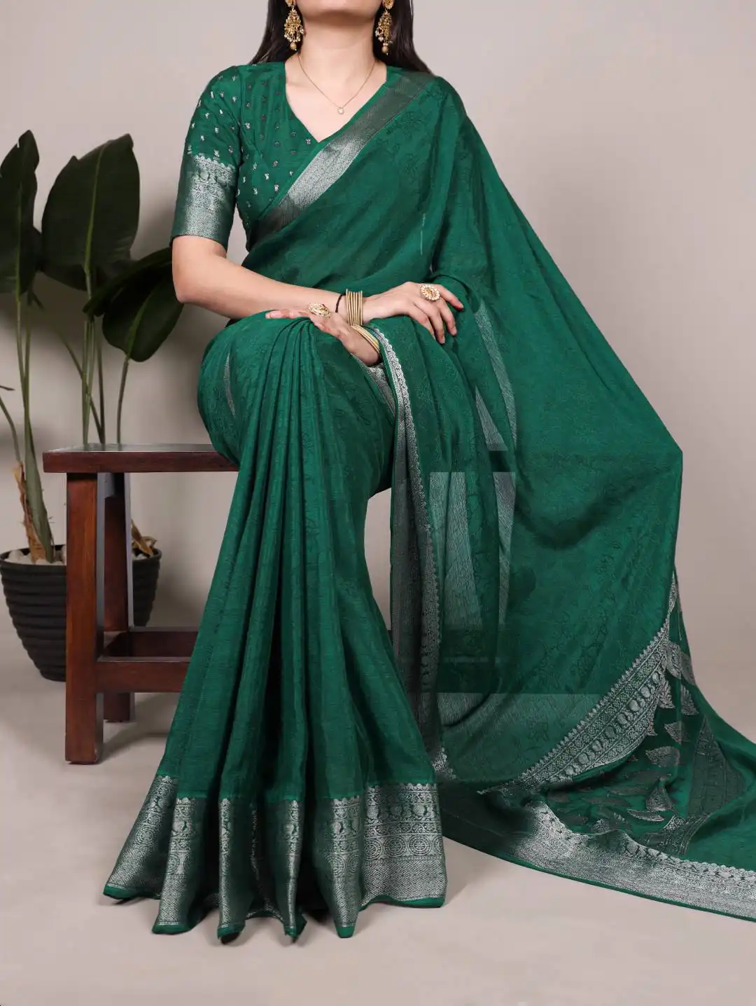 Launching WMN 7916 Chinon Printed Zari Weaving Work Sarees Wholesale 2026