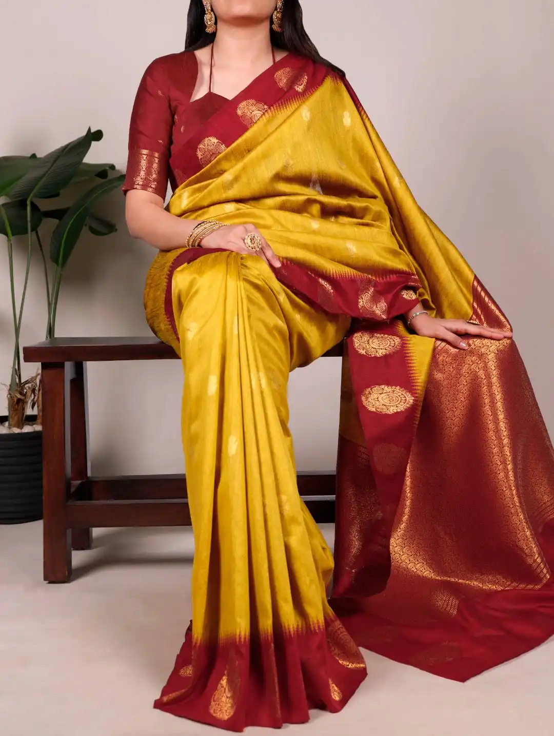 Latest WMN 8002 Designer Saree Wholesale Market In Surat Wholesale 2026