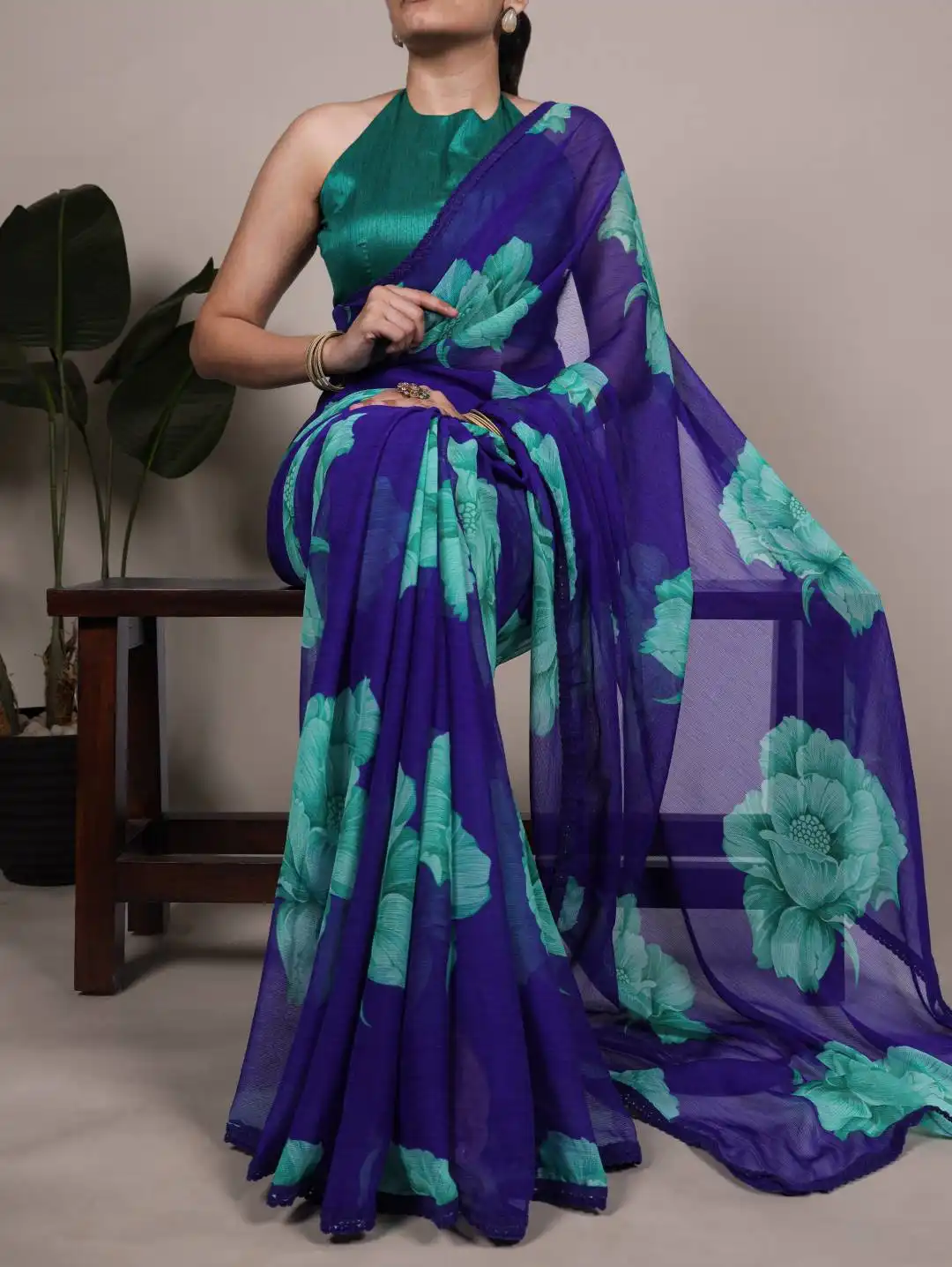 Latest WMN 7033 Chiffon Floral Printed Saree Collection Wholesale 2026
