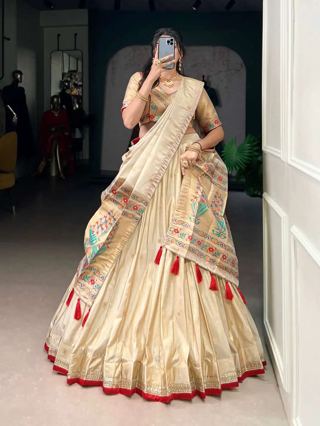 WMN 2012A Shimmer Festive Wear Lehenga Choli 03 Pcs Set