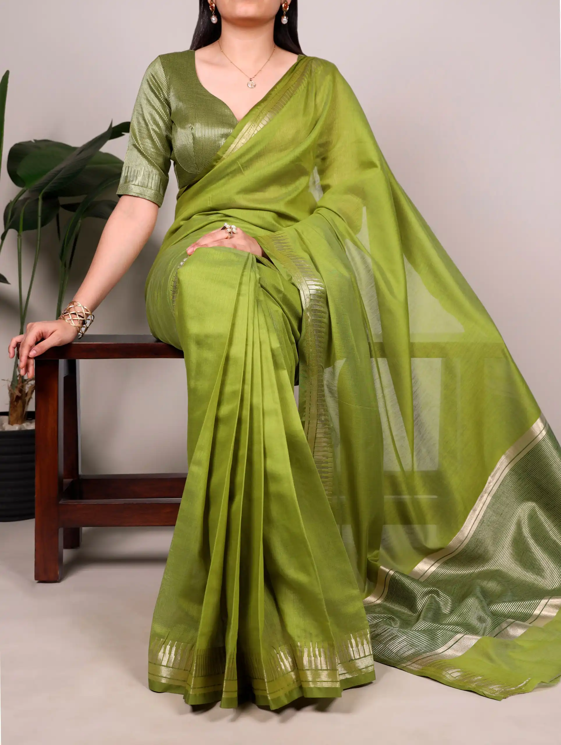 Stylish WMN 8000 Best Wholesale Saree Market In Surat Wholesale 2026