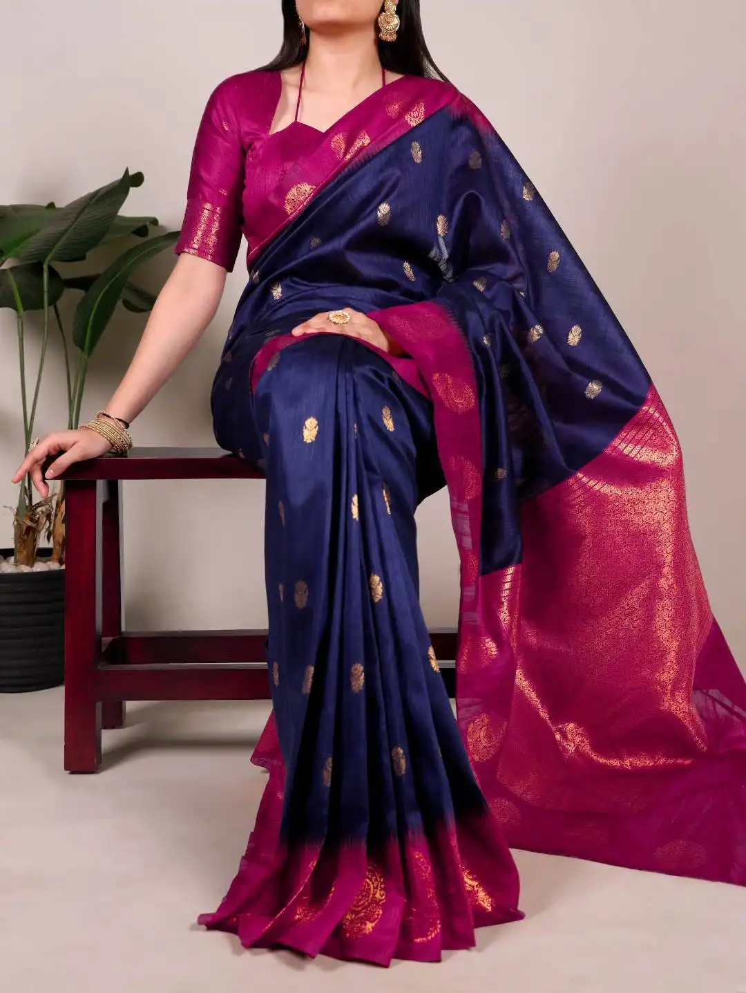 Latest WMN 8002 Designer Saree Wholesale Market In Surat Wholesale 2026