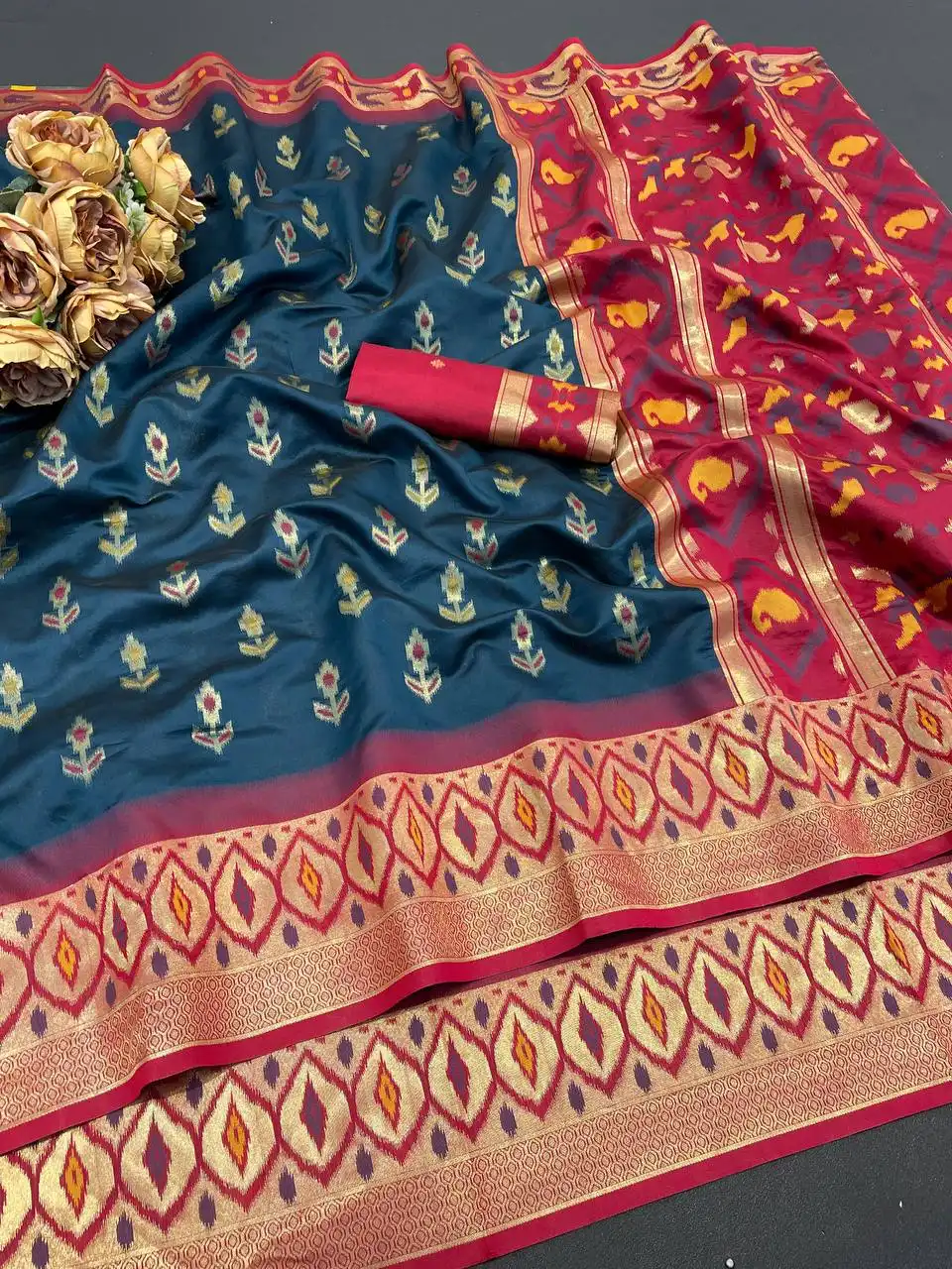 Stylish Laxmi 1054 Flowers And Mina Design With Zari Weaving Saree Wholesale 2026