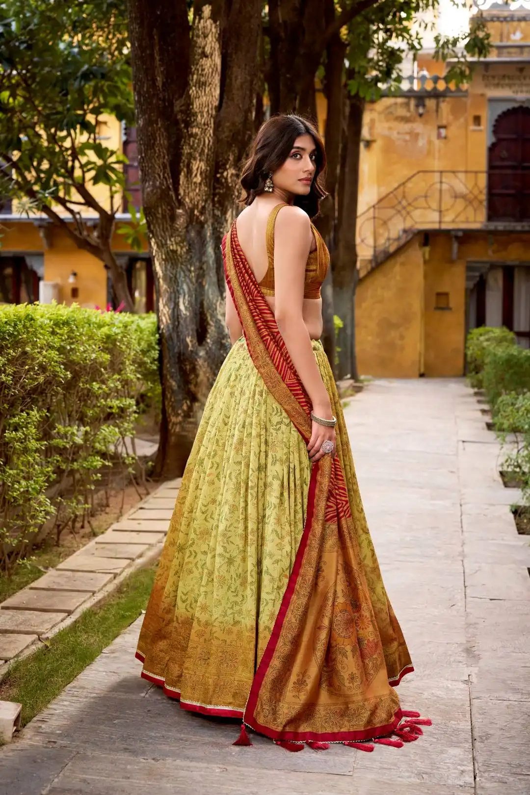 Launching WMN 1253 Lehenga Choli Wholesale Market In Surat Wholesale 2026