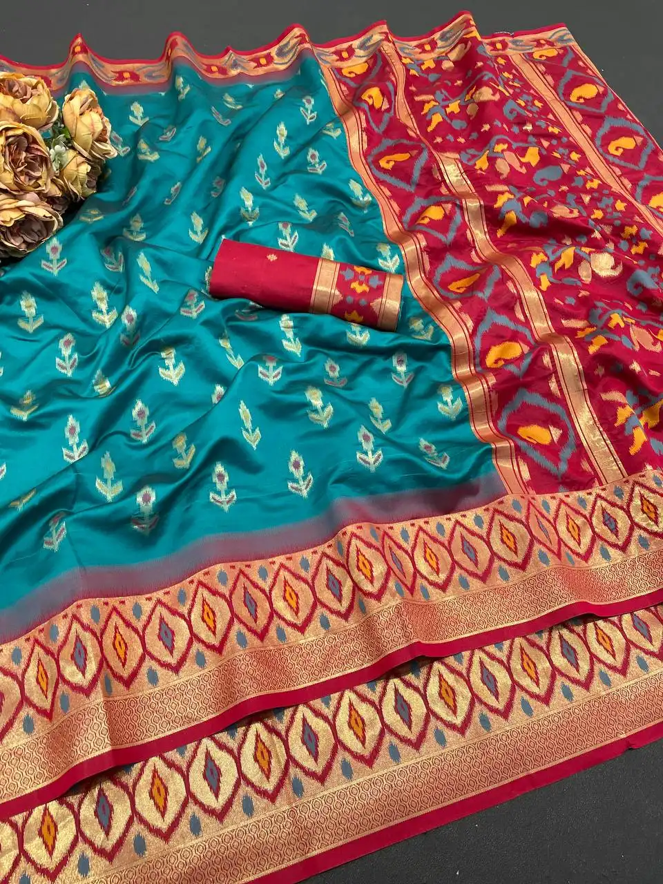 Stylish Laxmi 1054 Flowers And Mina Design With Zari Weaving Saree Wholesale 2026