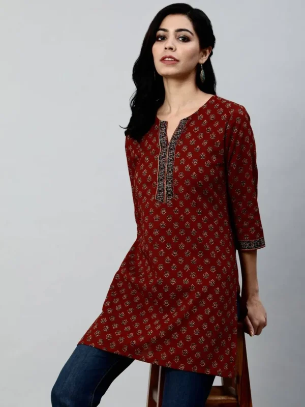 Buy SS2016 Cotton Printed Mix Short Top Western Wear Wholesale 2026