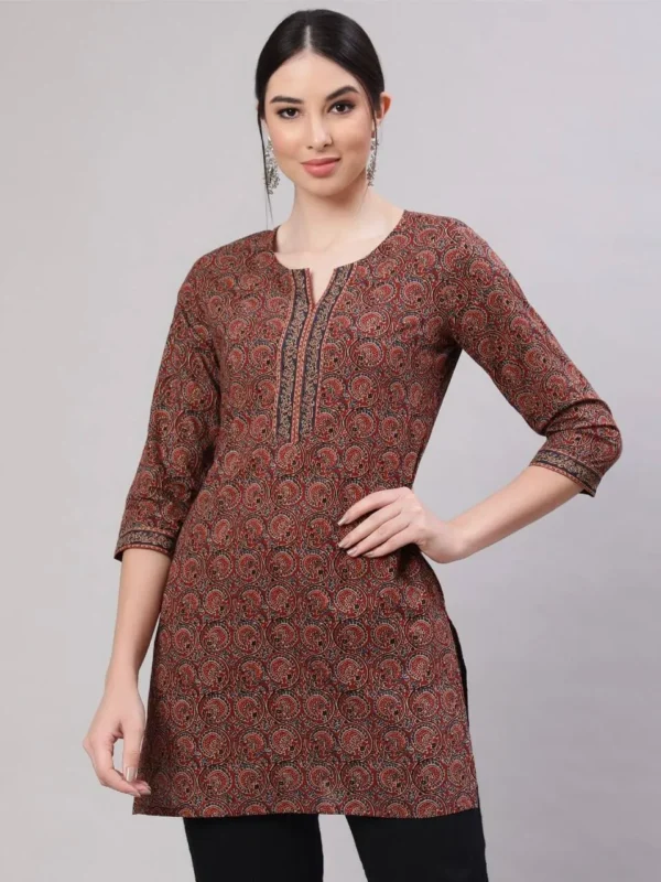 Buy SS2016 Cotton Printed Mix Short Top Western Wear Wholesale 2026