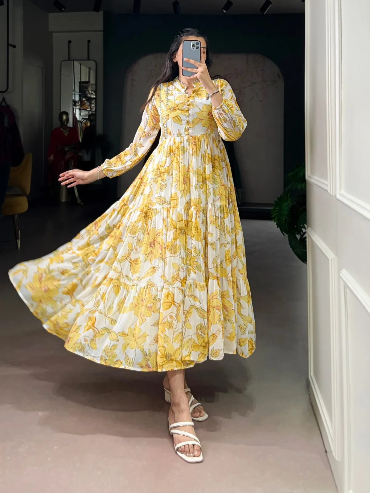 WMN 4502 Weightless Marbal Floral Printed Gown Below 1000