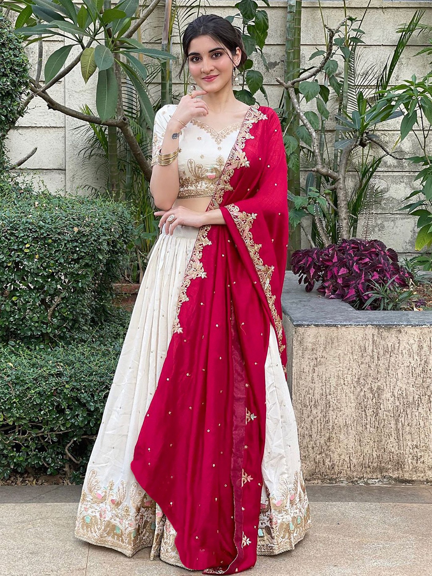 FFD Chinon Wedding White Color Wear Lehenga Choli Wholesale